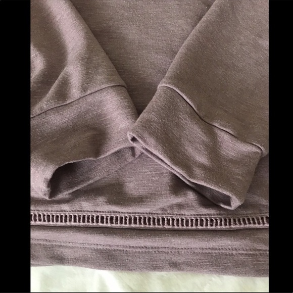 ๐ SOLD Victoria Secret Lounge Lips Hoodie! ๐ - Picture 4 of 7